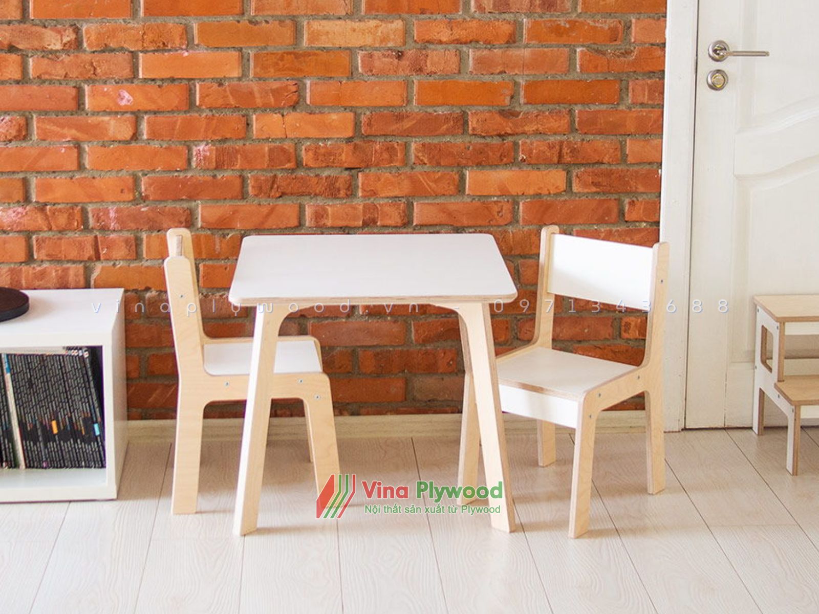 Combo 1 bàn 2 ghế trẻ em lắp ghép GE6803